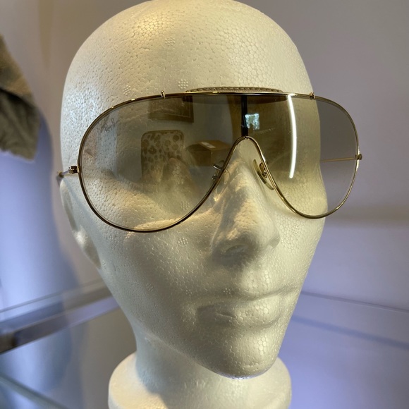 ✨ RAY-BAN ✨ sunglasses - Picture 2 of 5